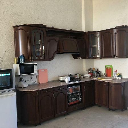 Ainar Ξενοδοχείο Γκάγκρα Εξωτερικό φωτογραφία